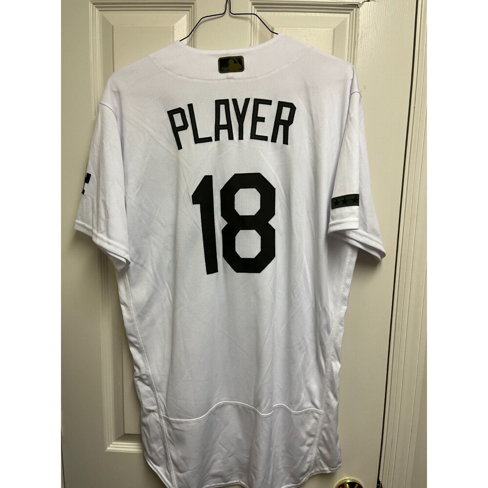 NWOT Team Issued Los Angeles Dodgers Flex Prototype Salute To Service Jersey 46